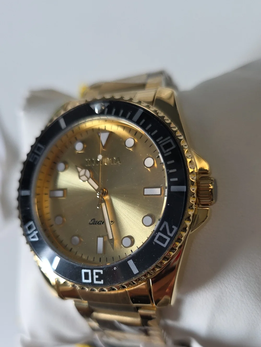 322. Invicta Pro Diver Vitreos Men's Watch - 42mm, Gold (69396)